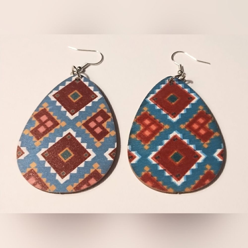 Women's dangle‎ earrings Western wooden new d77
